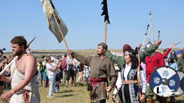 В Челябинской области завершился девятый фестиваль «Пламя Аркаима» - Телекомпания ОТВ. Челябинское областное телевидение, 20.07.2025
