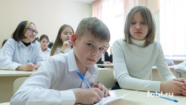 Первые каникулы в школах Челябинской области начнутся 4 октября - Телекомпания ОТВ. Челябинское областное телевидение, 01.09.2025