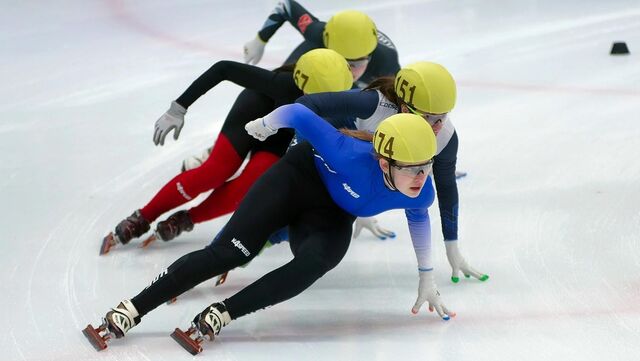 Челябинка Анна Матвеева поборется за олимпийскую путевку в шорт-треке - Телекомпания ОТВ. Челябинское областное телевидение, 19.11.2025