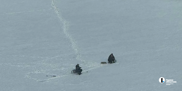 В Челябинске любители зимней рыбалки продолжают рисковать на тонком льду весной - Телекомпания ОТВ. Челябинское областное телевидение, 23.03.2026