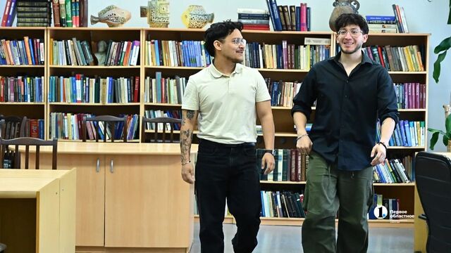 Братья из Мексики учатся играть на тубе и кларнете в Челябинске - Телекомпания ОТВ. Челябинское областное телевидение, 23.05.2026