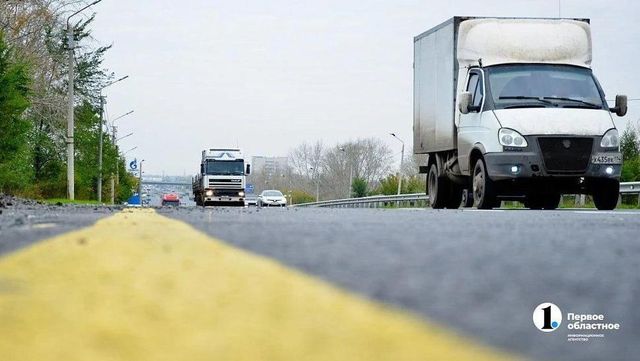 На Южном Урале продлили ограничение движения для грузовиков по федеральным трассам - Телекомпания ОТВ. Челябинское областное телевидение, 25.07.2026