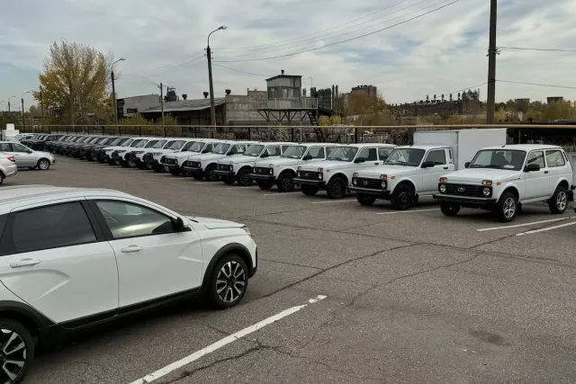 Lada Niva получит три новых цвета: «Сталкер», «Ралли» и «Амазония» - Новости Уфы и Республики Башкортостан - UfaTime.ru, 16.06.2025