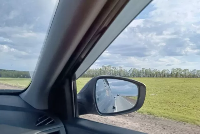 Автоэксперты объяснили, какой привычный предмет в бардачке вредит машине - Новости Уфы и Республики Башкортостан - UfaTime.ru, 03.07.2025