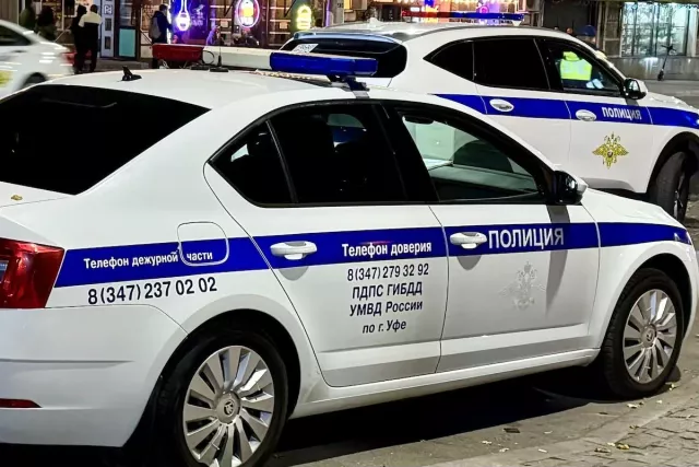 В уфимском сквере похозяйничали вандалы - Новости Уфы и Республики Башкортостан - UfaTime.ru, 29.08.2025