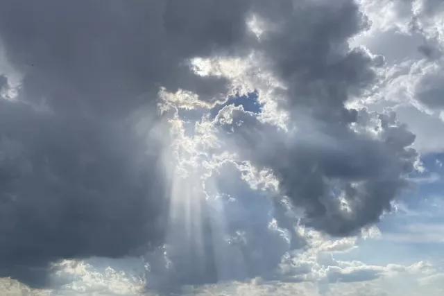 Спасатели предупреждают жителей Башкирии о шквалистом ветре - Новости Уфы и Республики Башкортостан - UfaTime.ru, 14.04.2026