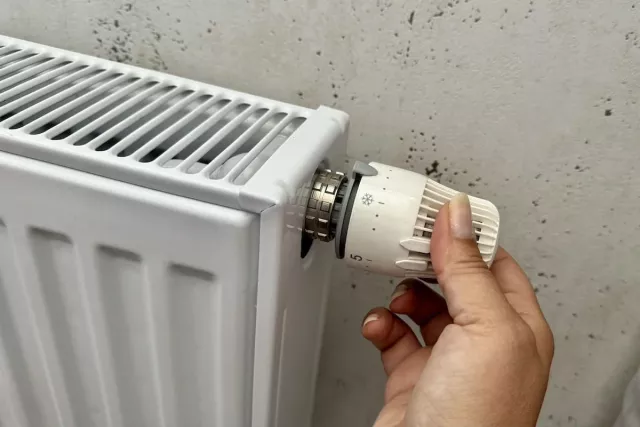 Ратмир Мавлиев подписал постановление об окончании отопительного сезона в Уфе - Новости Уфы и Республики Башкортостан - UfaTime.ru, 16.04.2026