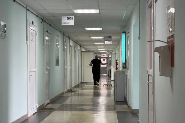 В Уфе женщина с двумя детьми попала в больницу после отравления угарным газом - Новости Уфы и Республики Башкортостан - UfaTime.ru, 20.04.2026