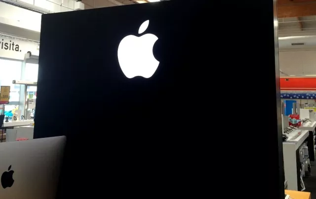 Смартфон без граней: каким может стать юбилейный iPhone 20? - Новости Уфы и Республики Башкортостан - UfaTime.ru, 28.05.2026