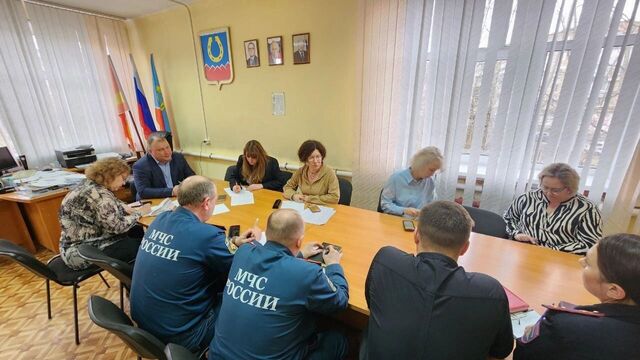 Челябинка, потерявшая четверых детей при пожаре, прилетела к выжившей дочери Челябинка, потерявшая четверых детей при пожаре, прилетела к выжившей дочери - Новости Челябинска и Челябинской области - Курс Дела, 20.04.2025