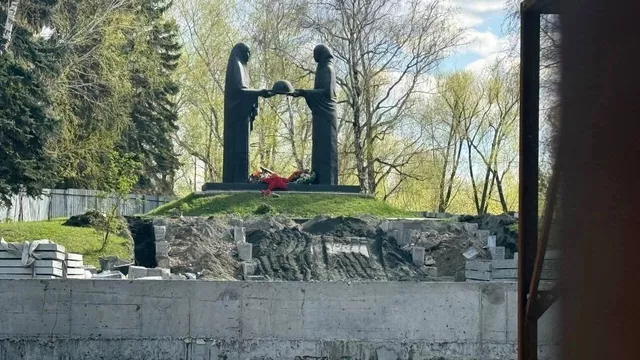 Мэрия Челябинска рассказала, когда закончат реставрацию мемориала «Скорбящие матери» - Новости Челябинска и Челябинской области - Курс Дела, 05.05.2025