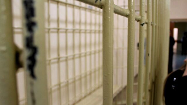 Бывшему министру ЖКХ Свердловской области продлили арест - Новости Нижнего Тагила и Свердловской области - TagilCity, 16.05.2025