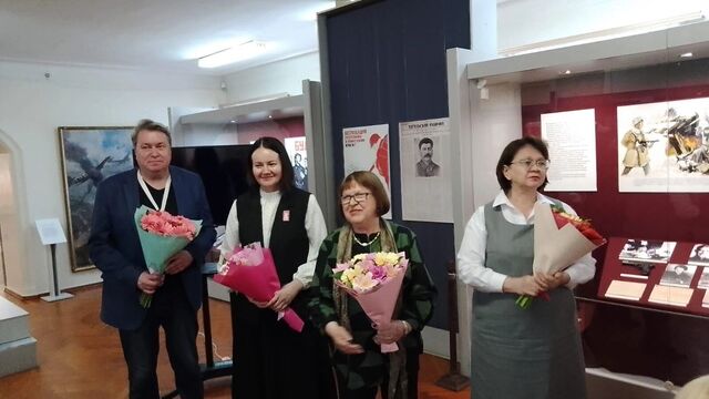 Презентация книги-фотоальбома «Нижний Тагил. Путь к Победе» - Новости Нижнего Тагила и Свердловской области - TagilCity, 17.05.2025