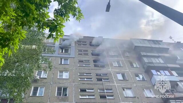 Появилось видео с места смертельного пожара на Пермякова в Нижнем Новгороде - Новости Нижнего Новгорода и Нижегородской области - NewsNN, 30.05.2025