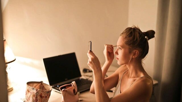 Как не превратить лицо в курагу и выглядеть свежо в +30: гид по солнцезащитным кремам - RostovGazeta, 30.05.2025