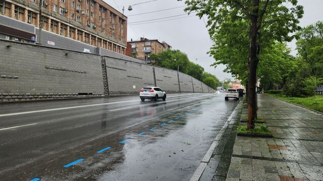 Картина дня в Приморье: пожар на судне, сильнейшие ливни и побег из городов - Восток-Медиа, 10.06.2025