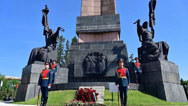 Сегодня в Уфе: подарок мэра, миллион за коня и огненная смерть Сегодня в Уфе: подарок мэра, миллион за коня и огненная смерть - Новости Уфы и Башкирии - Медиакорсеть, 12.06.2025