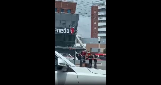 Сотрудников МЧС заметили на территории нижегородского Дворца спорта - Новости Нижнего Новгорода и Нижегородской области - NewsNN, 14.06.2025
