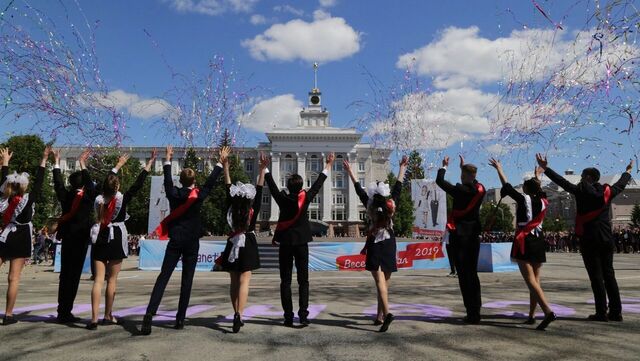 Названа дата выпускного в Уфе - Новости Уфы и Башкирии - Медиакорсеть, 25.06.2025