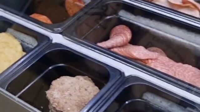 Просроченными продуктами накормили пассажиров на ж/д вокзале в Ростове - RostovGazeta, 01.07.2025