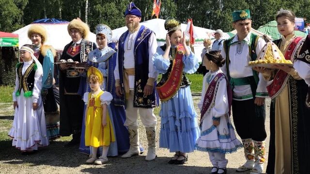 В Челябинской области прошел большой сабантуй - Новости Челябинска и Челябинской области - Курс Дела, 05.07.2025