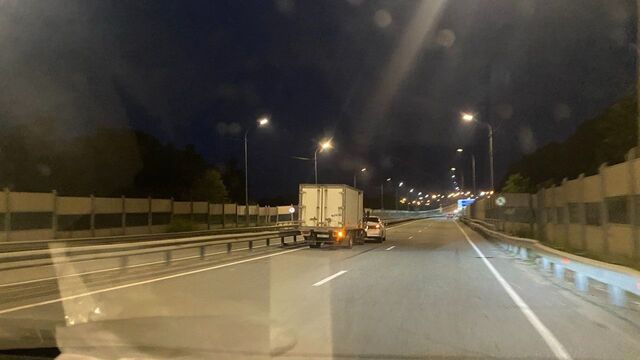 Дорожный инцидент перегородил путь к важной авторазвязке во Владивостоке - Восток-Медиа, 06.07.2025