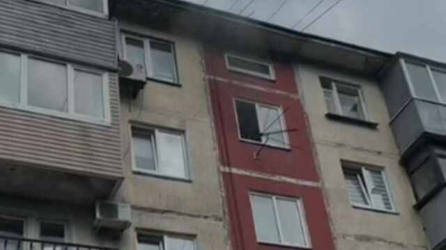 Огонь охватывал многоэтажку во Владивостоке дважды - Восток-Медиа, 13.07.2025
