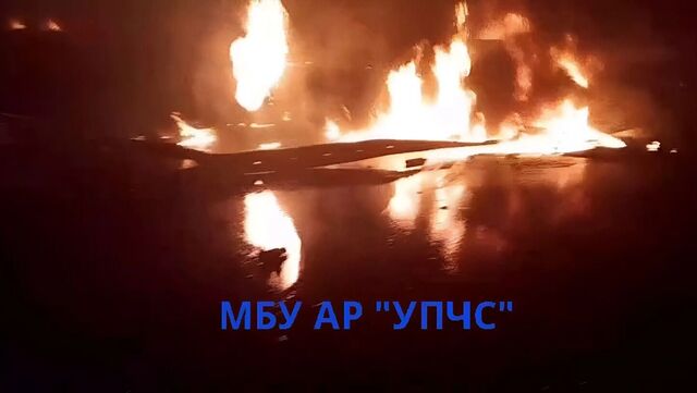 Появились кадры с места чудовищного ДТП на трассе М-4 «Дон» в Ростовской области Появились кадры с места чудовищного ДТП на трассе М-4 «Дон» в Ростовской области - RostovGazeta, 29.07.2025