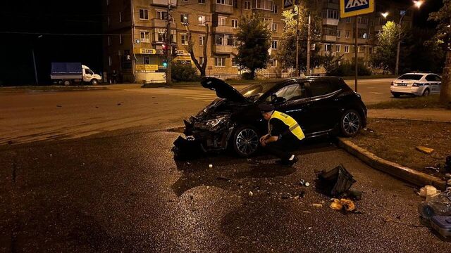 В Каменске-Уральском три человека пострадали в пьяном ДТП - Новости Нижнего Тагила и Свердловской области - TagilCity, 02.08.2025