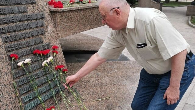 Память погибших тагильчан почтили в День ВДВ в Нижнем Тагиле - Новости Нижнего Тагила и Свердловской области - TagilCity, 03.08.2025