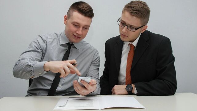Продавцам в Ростове запретили навязывать допуслуги при заключении договоров - RostovGazeta, 29.08.2025
