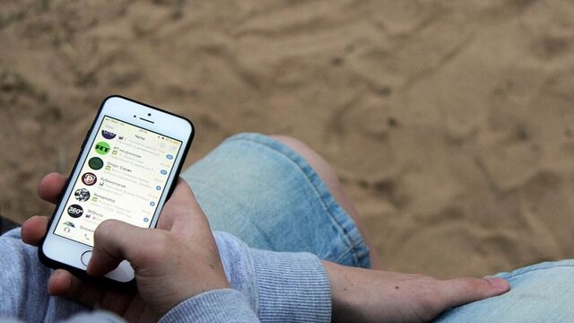 Смартфоны, соцсети и дети: как кубанские родители выстраивают детям цифровые границы - kubanpress.ru, 30.08.2025