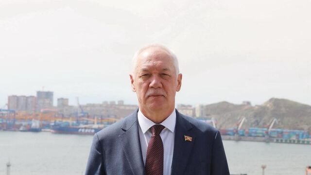 Развития и плодотворной работы: Андрей Брик поздравил Владивосток с 1 сентября - Восток-Медиа, 01.09.2025