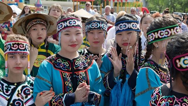 30 лучших студентов из числа КМНС поощрят стипендией губернатора Хабаровского края - Transsibinfo, 15.09.2025
