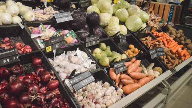 Жители Свердловской области стали меньше покупать продукты питания - Новости Нижнего Тагила и Свердловской области - TagilCity, 26.10.2025