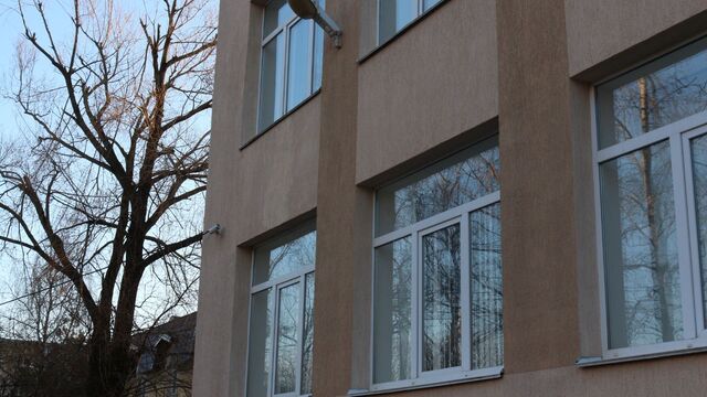 Во Владивостоке отремонтировали 18 школ: что об этом думает мэр Константин Шестаков? - Восток-Медиа, 11.11.2025