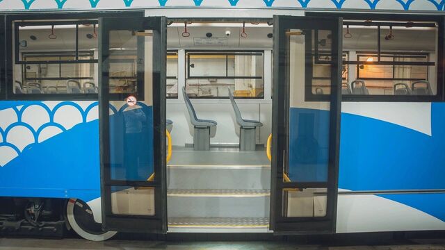 Резня в трамвае и давка у школьного гардероба: как прошла неделя в Ростовской области Резня в трамвае и давка у школьного гардероба: как прошла неделя в Ростовской области - RostovGazeta, 16.11.2025