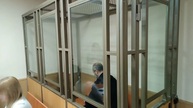 Экс-главу Минтранса Ростовской области осудили на 13 лет колонии строгого режима Экс-главу Минтранса Ростовской области осудили на 13 лет колонии строгого режима - RostovGazeta, 17.11.2025