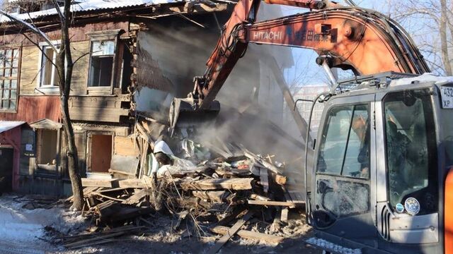 200 аварийных домов снесут в Хабаровске в 2026 году — Сергей Кравчук - Transsibinfo, 18.11.2025