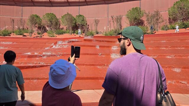 Пенсии на Кубани повысят: когда, кому и на сколько - kubanpress.ru, 05.03.2026