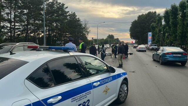 Скончался до приезда скорой. На Павловском тракте в Барнауле насмерть разбился мотоциклист - ИА Амител, 11.07.2025
