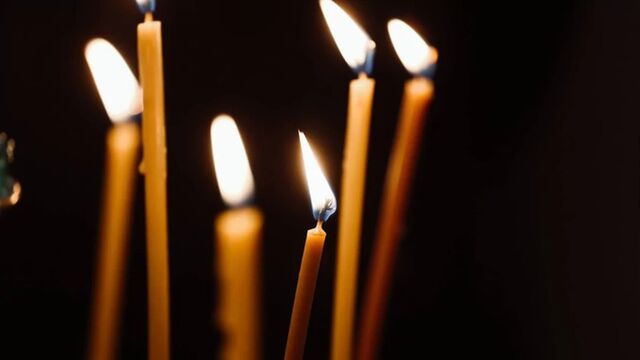 В Бийске захоронили путешественника, умершего в Индонезии полгода назад - ИА Амител, 13.07.2025