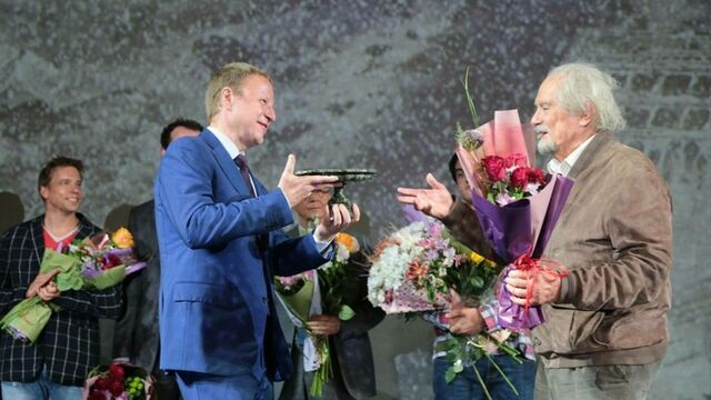 Томенко поблагодарил Михалкова за яркий старт фестиваля "Шукшинские дни на Алтае" - ИА Амител, 20.07.2025