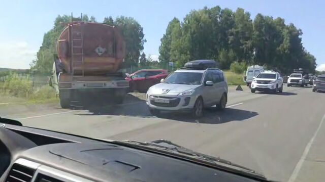 Пожилая женщина погибла в результате жесткой аварии с бензовозом в Алтайском крае - ИА Амител, 31.07.2025