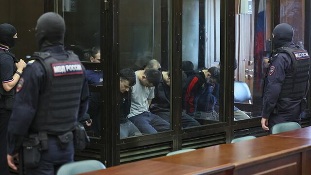 Обвиняемые в нападении на "Крокус Сити Холл" предстали перед судом в Москве: главное - ИА Амител, 05.08.2025