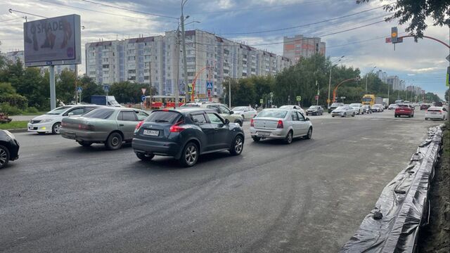 В Барнауле досрочно завершили ремонт дороги на Павловском тракте - ИА Амител, 16.08.2025