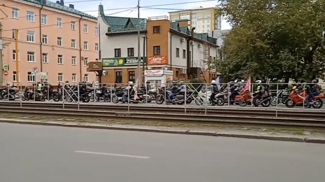 Барнаульские байкеры традиционно закроют мотосезон проездом по городу - ИА Амител, 18.09.2025