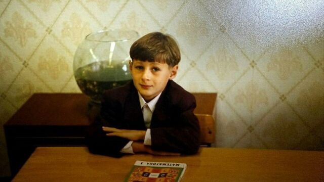 Добрые слова особенным людям. Депутаты АКЗС о любимых учителях - ИА Амител, 05.10.2025