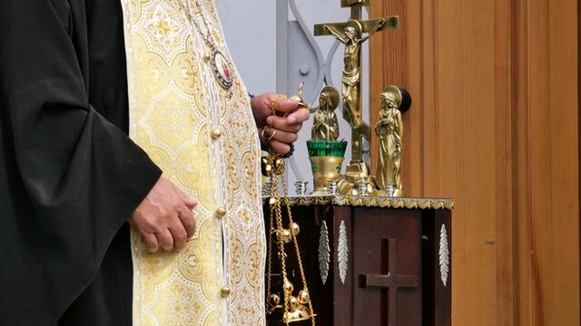В РПЦ посоветовали женщинам "быть в аду" во время ПМС и не портить настроение мужчинам - ИА Амител, 24.10.2025