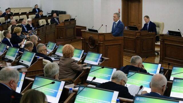 Экономика военного времени. Почему бюджет Алтайского края приняли без единого "против" - ИА Амител, 31.10.2025